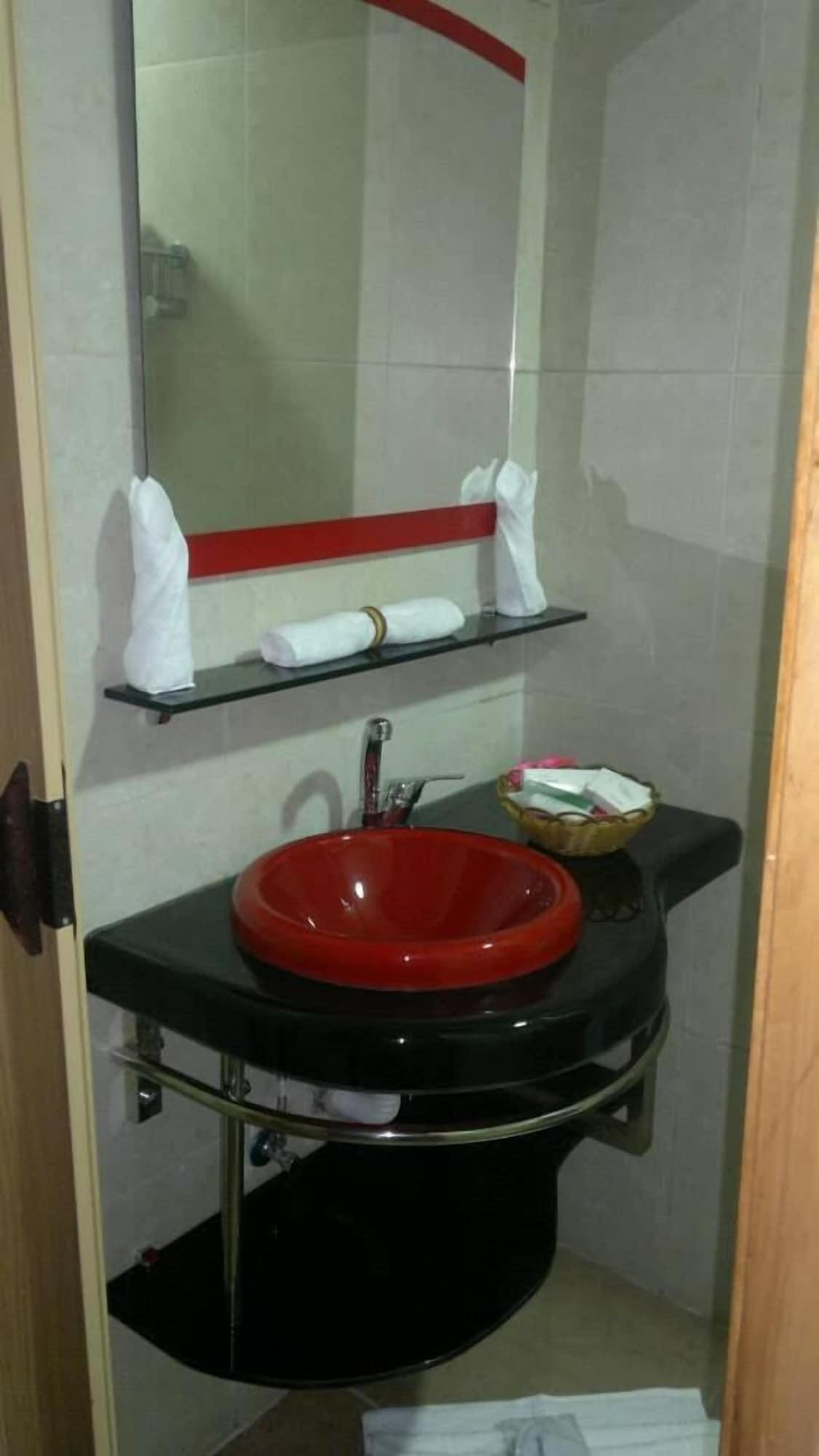 Renad Hotel Ammán Kültér fotó