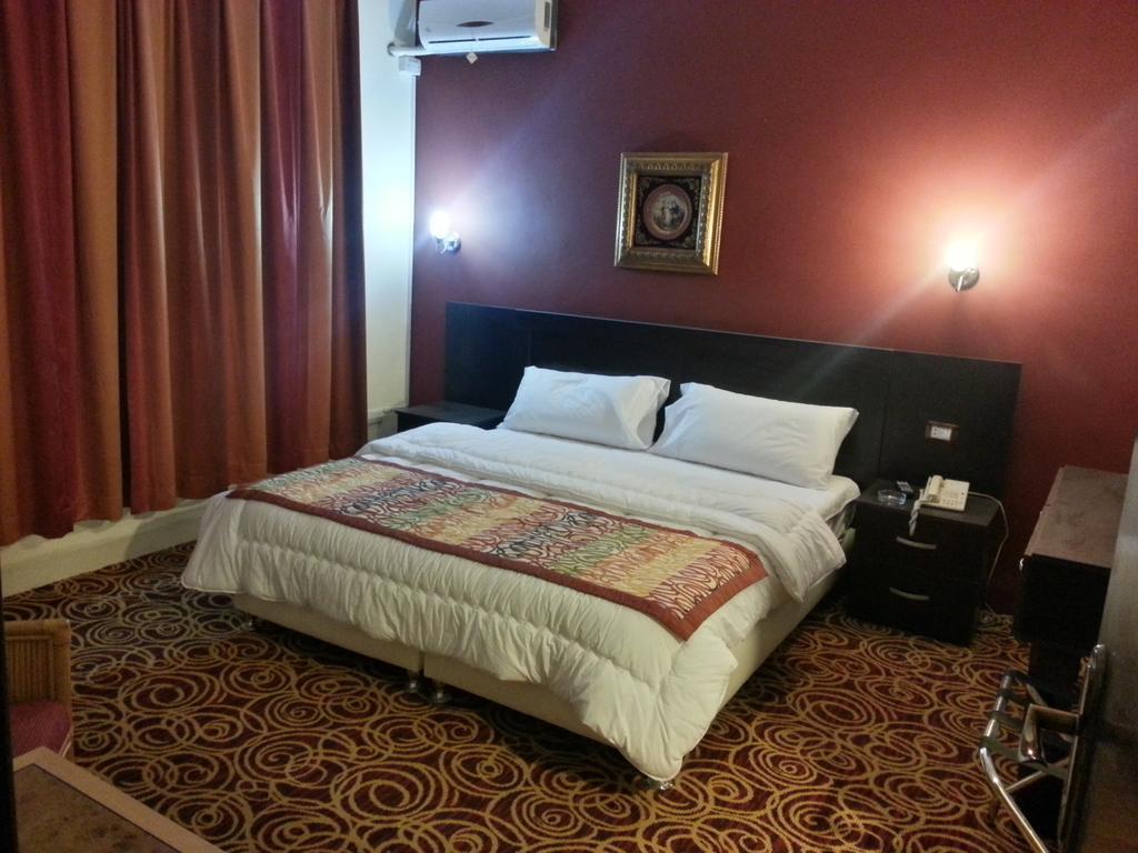 Renad Hotel Ammán Kültér fotó